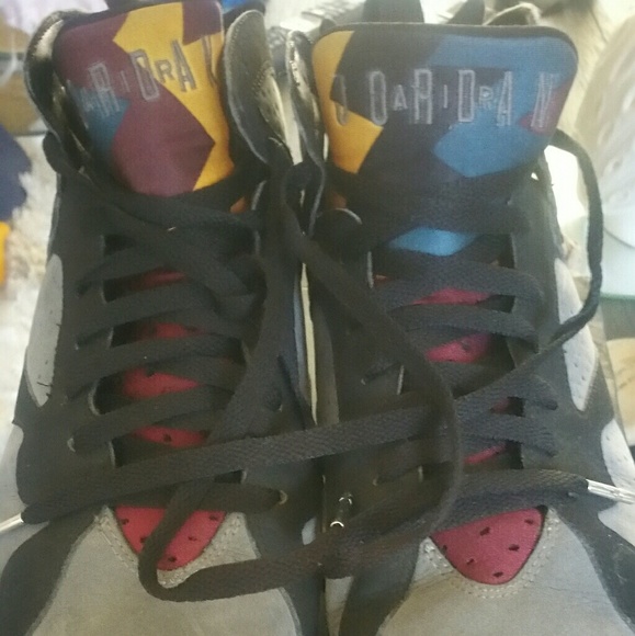 AIR JORDAN RETRO 7 "BORDEAUX" 2011 - Picture 2 of 3